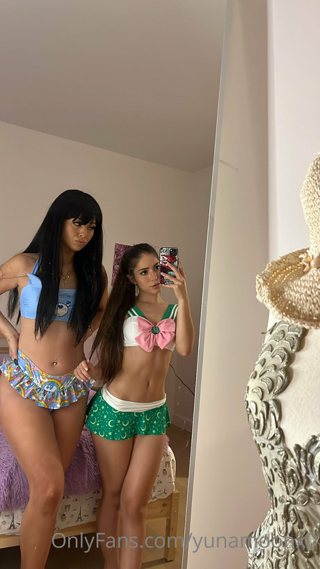 Emarr B 完璧なスター ギャラリー