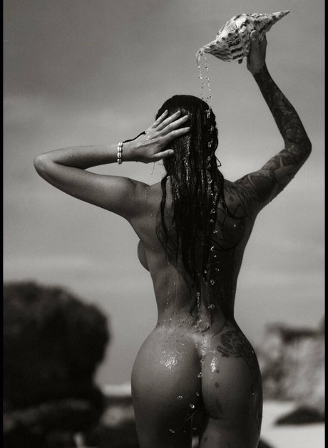 PawgトランスOnlyFans 裸 画像