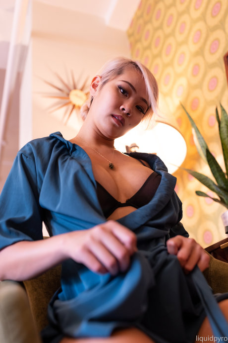 大きな乳首OnlyFans ホットセックス 画像