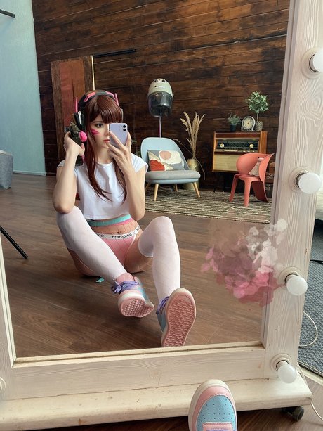 アジアの女性支配OnlyFans 素敵 ギャラリー