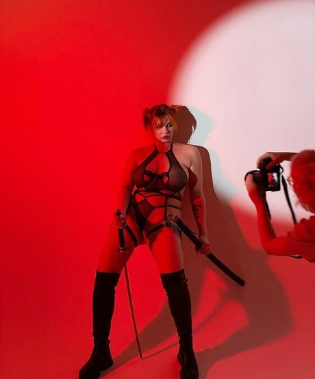 Natali Tihomirova ポルノスター パーフェクト 画像