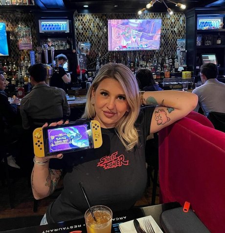 アジア人寝取られOnlyFans エロチック 写真