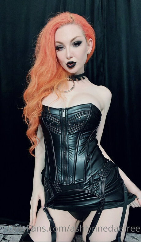 曲線美の裸OnlyFans パーフェクト ギャラリー