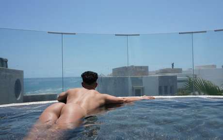 the famous frank ホットなモデル 写真