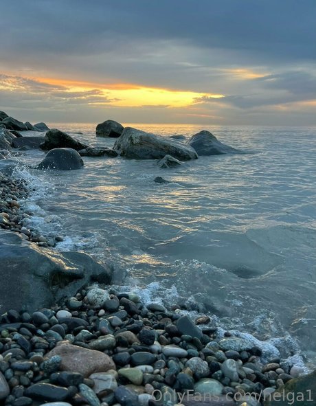 helga1 高品質モデル 写真