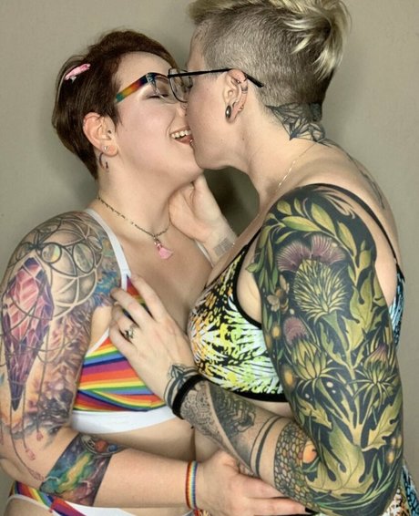 irisreigns ホットモデル 画像