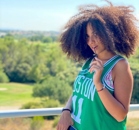 巨根ゲイOnlyFans 可愛い 写真