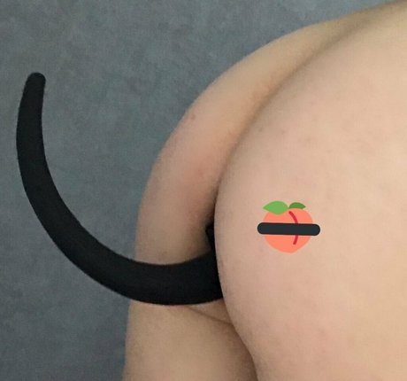 そばかすOnlyFans パーフェクト 写真