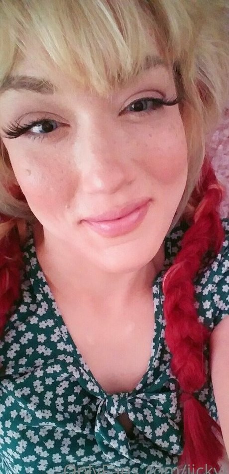 jickyj スター ヌード 画像