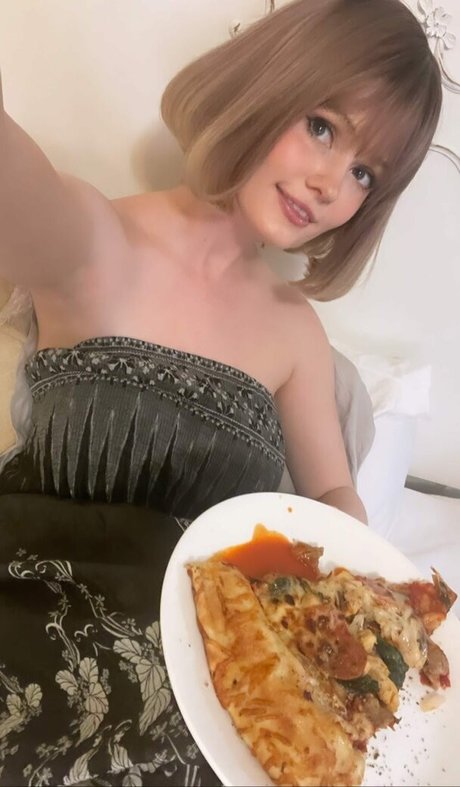 Avalon Warren ポルノスター ヌード アーカイブ