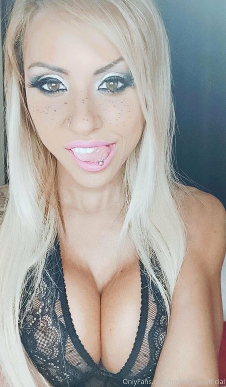 妻のアナルOnlyFans 美しい裸 写真