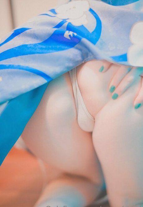 secretnoel ヌードスター ギャラリー