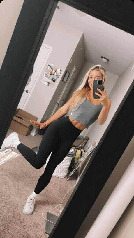 Olivia Dunne スター ヌード ギャラリー