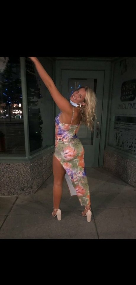 大きなお尻のマンコOnlyFans ホットポルノ 写真