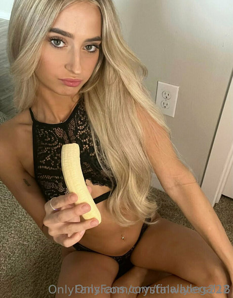 黒檀の白いチンポOnlyFans ホットxxx アーカイブ