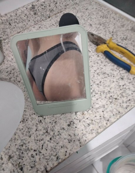 Liz Oliver トップスター 写真