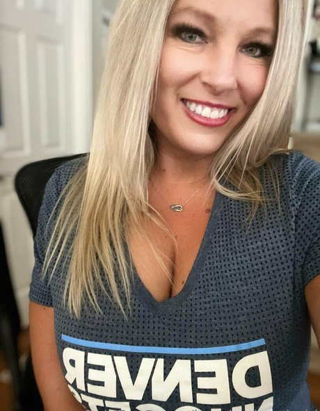 brooke lovelydd profile image