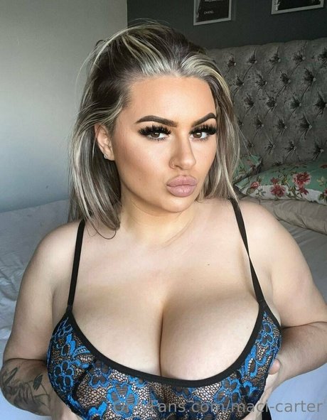 Maci Carter 美しいモデル 写真