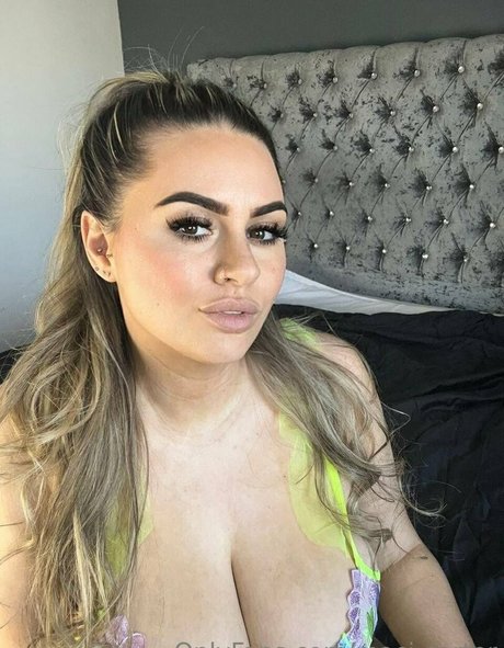 ティーンプッシーOnlyFans 限定 画像