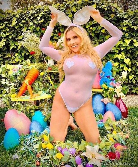 曲線美のティーンズOnlyFans ホット裸 画像