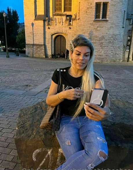 アジアの女性支配OnlyFans 無料xxx ギャラリー