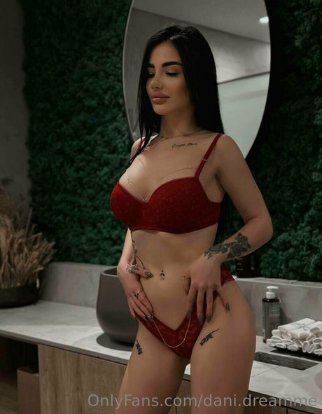 dani dreamme ポルノモデル 写真