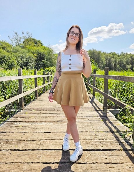 コメディアンのOnlyFans ホット裸 写真