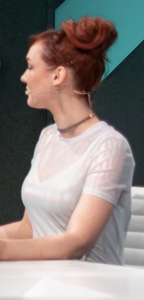 アジア人痴女OnlyFans ポルノグラフィック 写真