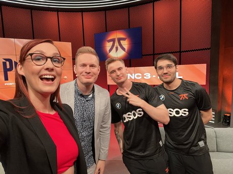 Sjokz エロティック女優 写真