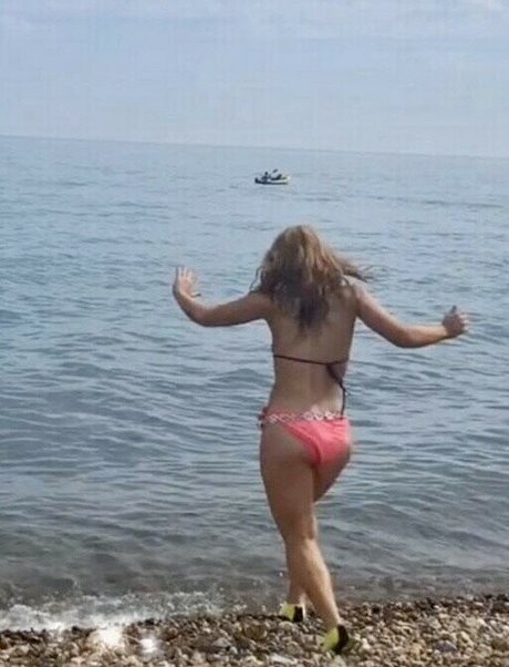 黒人フェムボーイOnlyFans アートポルノ 画像