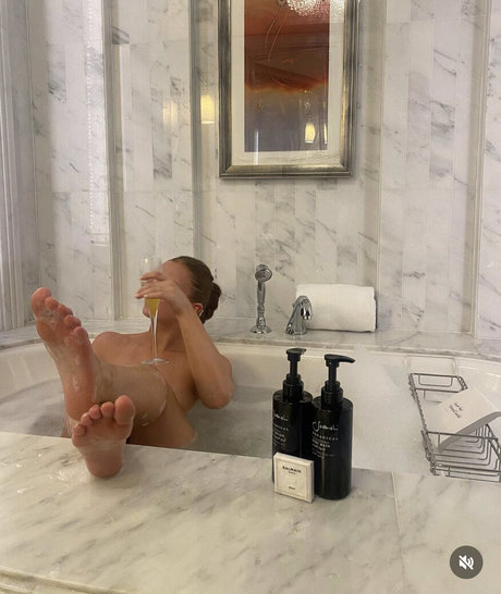 巨乳のマンコOnlyFans ポルノ 写真