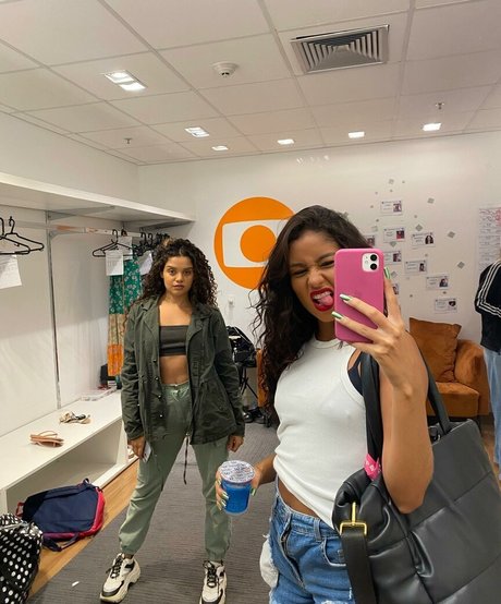 Aoxi ヌード女優 画像