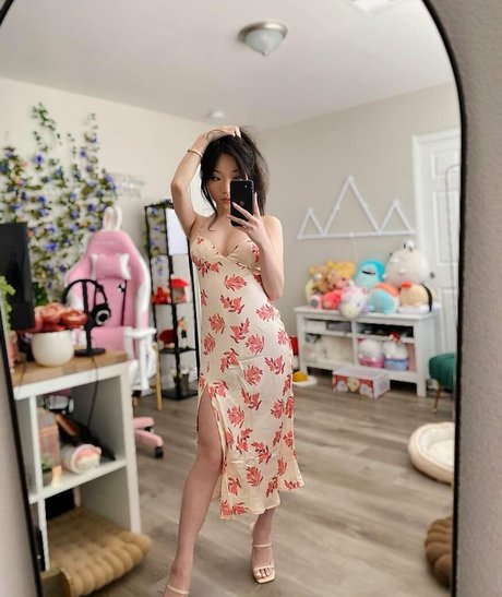 コスプレ フェムボーイ オンリーファンズ 無料ポルノ 画像