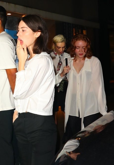 Gracie Abrams 美しいスター ギャラリー