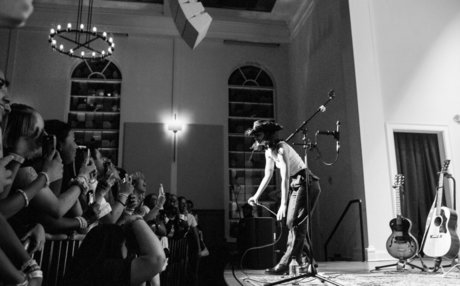 Gracie Abrams トップモデル 写真