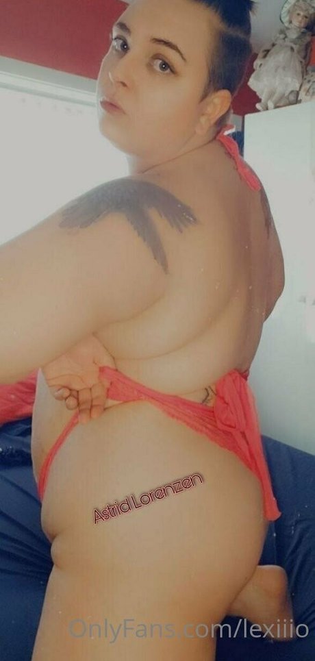 lexiiio ポルノスター ヌード 写真