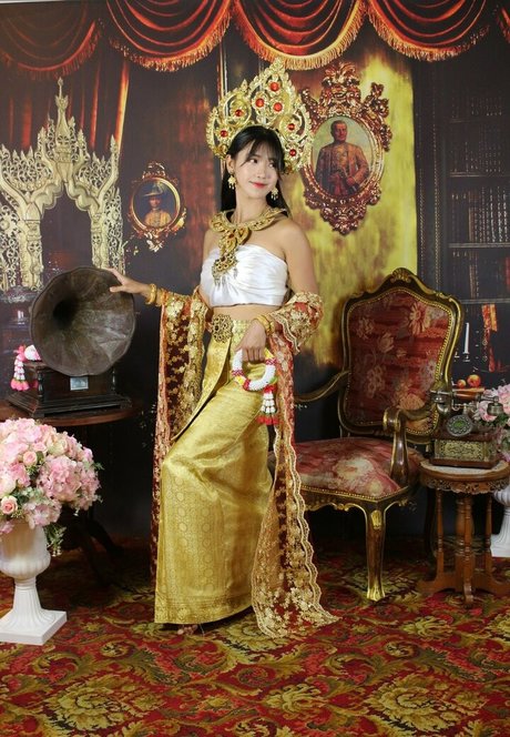 小さいチンポOnlyFans ホットセクシー 写真