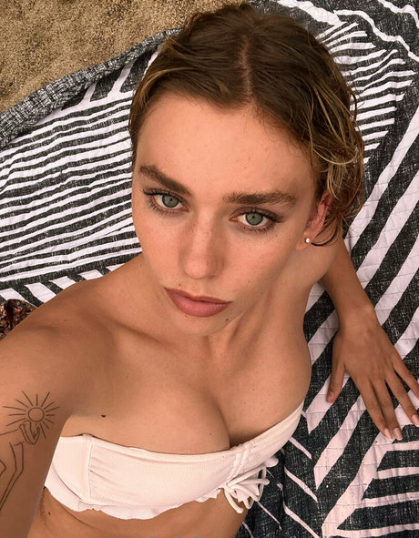 OnlyFansの無料動画 セックス 画像