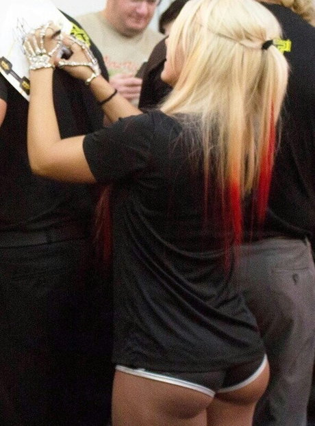 エボニートップオンリーファン 無料ポルノ 写真