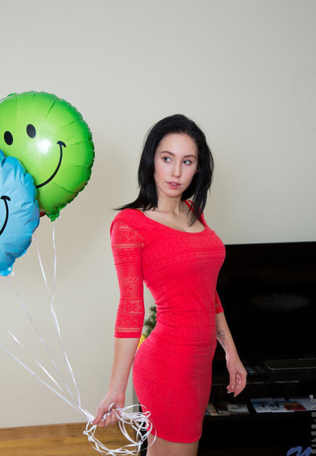 Nubiles ポルノスター 写真