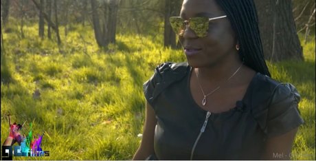 GD Films ヌードのポルノスター 写真