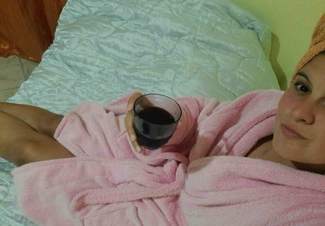 troublemaker bae セクシーなポルノスター 写真