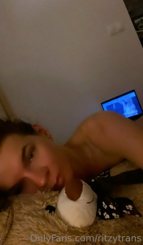 アジア人のアナルオンリーファン ポルノ 写真