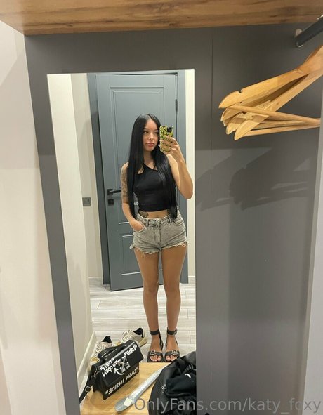 ランジェリーベイビーOnlyFans ポルノグラフィック 画像