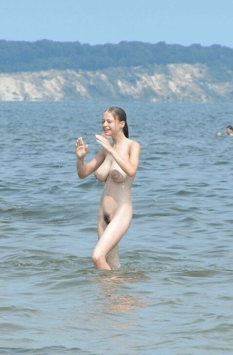 大きな黒いお尻のOnlyFans 可愛い 写真