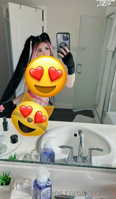 alyrifree トップスター ギャラリー