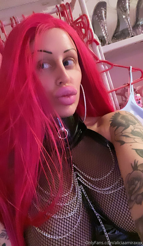 aliciaamiraxxx 美しいスター 画像