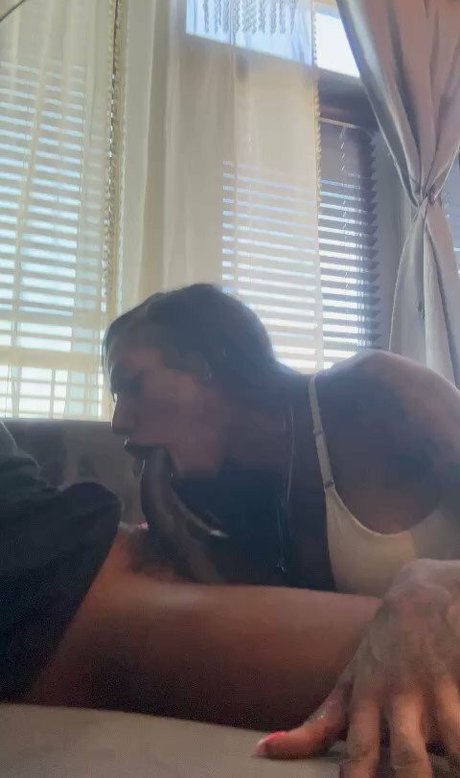 Baggyaltiffxxx セクシーモデル ギャラリー