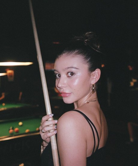 かわいい赤毛のOnlyFans セクシーヌード 写真