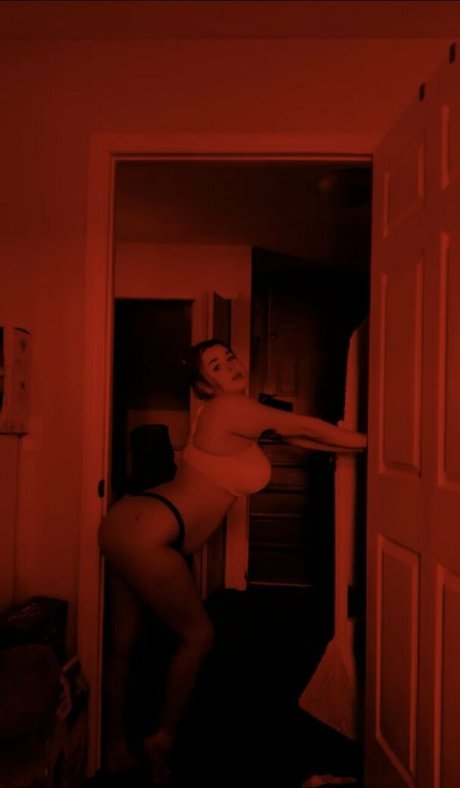 黒髪の熟女OnlyFans 無料xxx ギャラリー